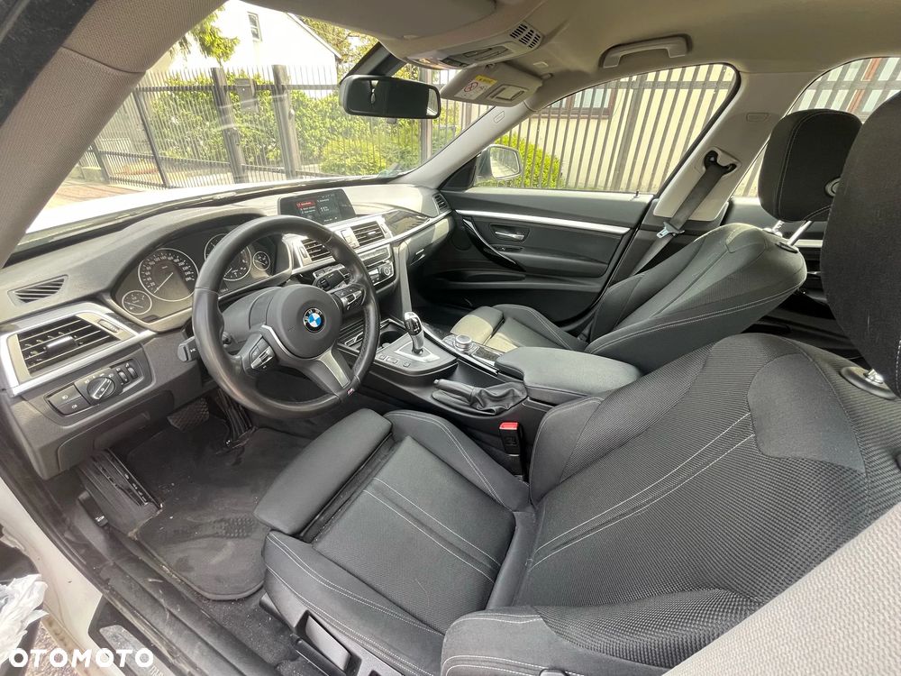 BMW Seria 3 320d - 9