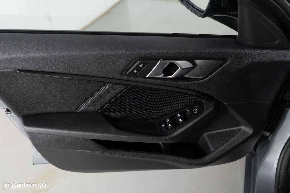 BMW 118 i Line Sport Auto - 18