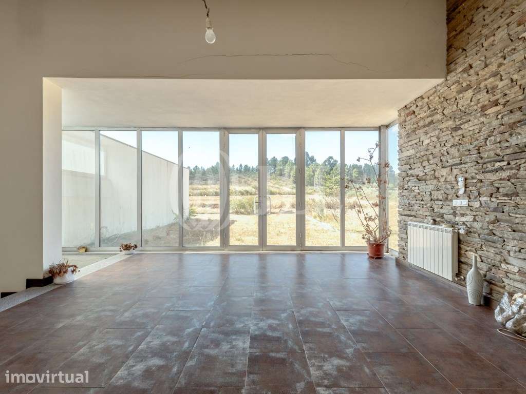 Moradia T7 com piscina, em Vila Flor, Trás-os-Montes - Grande imagem: 4/49