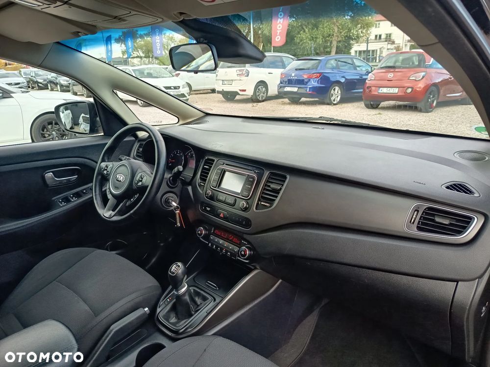 Kia Carens 1.6 GDI Dream Team Edition - 28