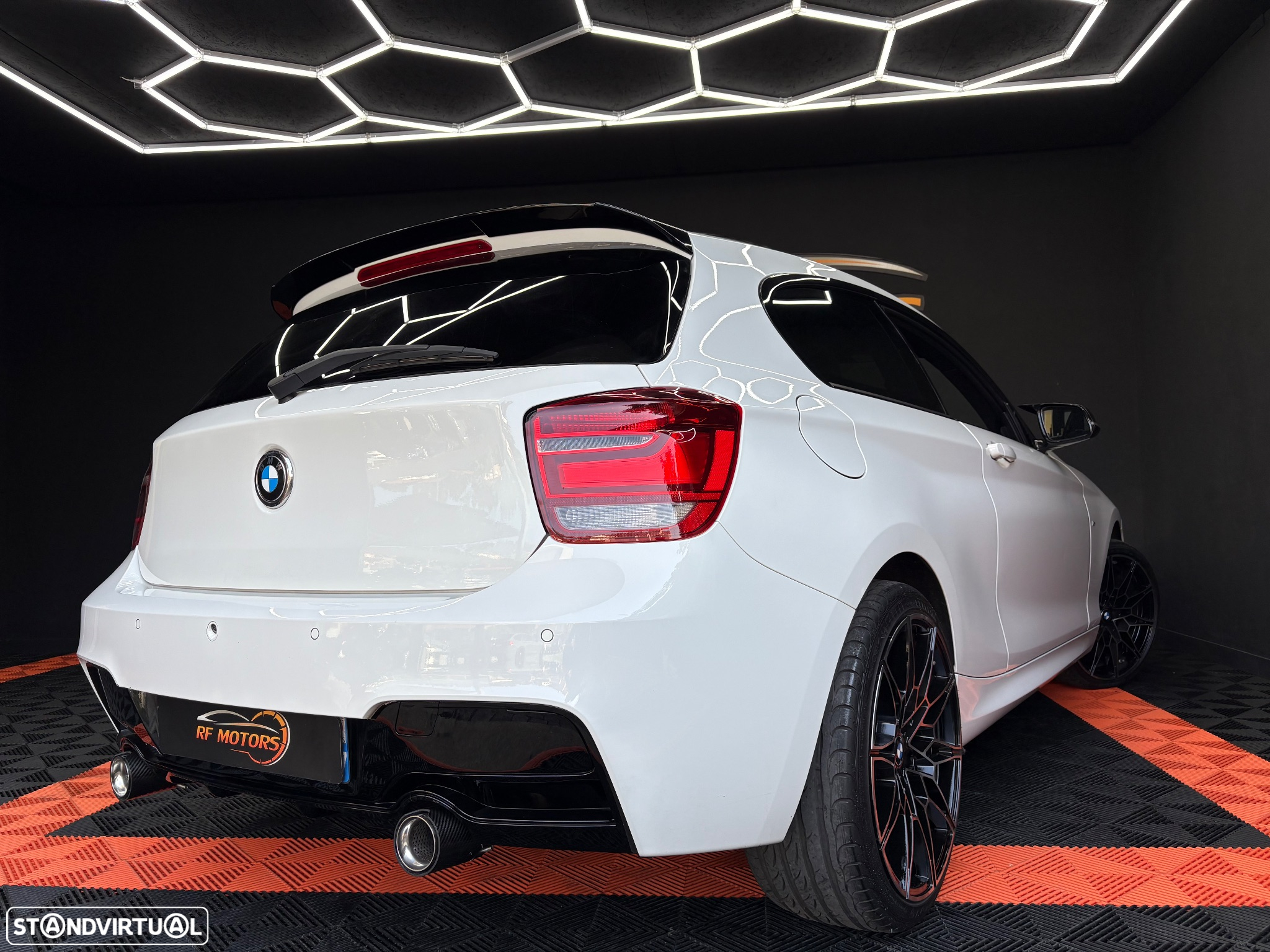 BMW 120 d Pack M - 33