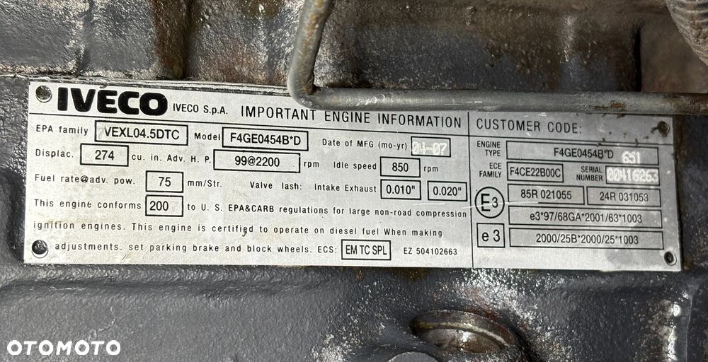 Komatsu WB93R-5 - 9