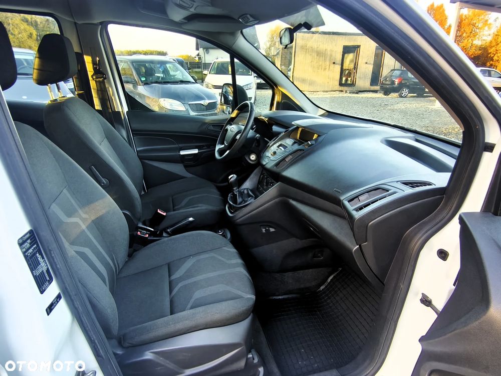 Ford Transit Connect - 15