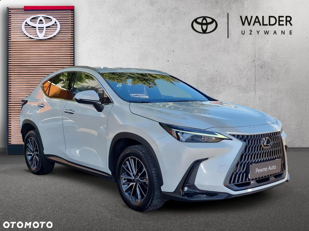 Lexus NX 350h Business AWD - 2