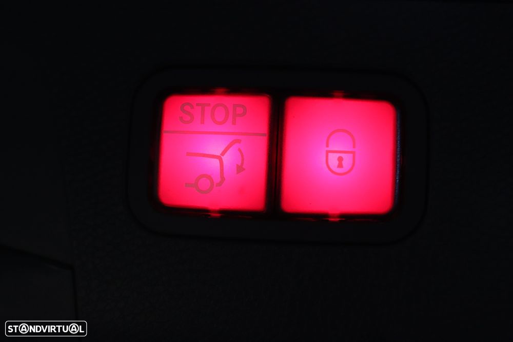 Mercedes-Benz E 220 d 4-Matic All Terrain Avantgarde + - 28