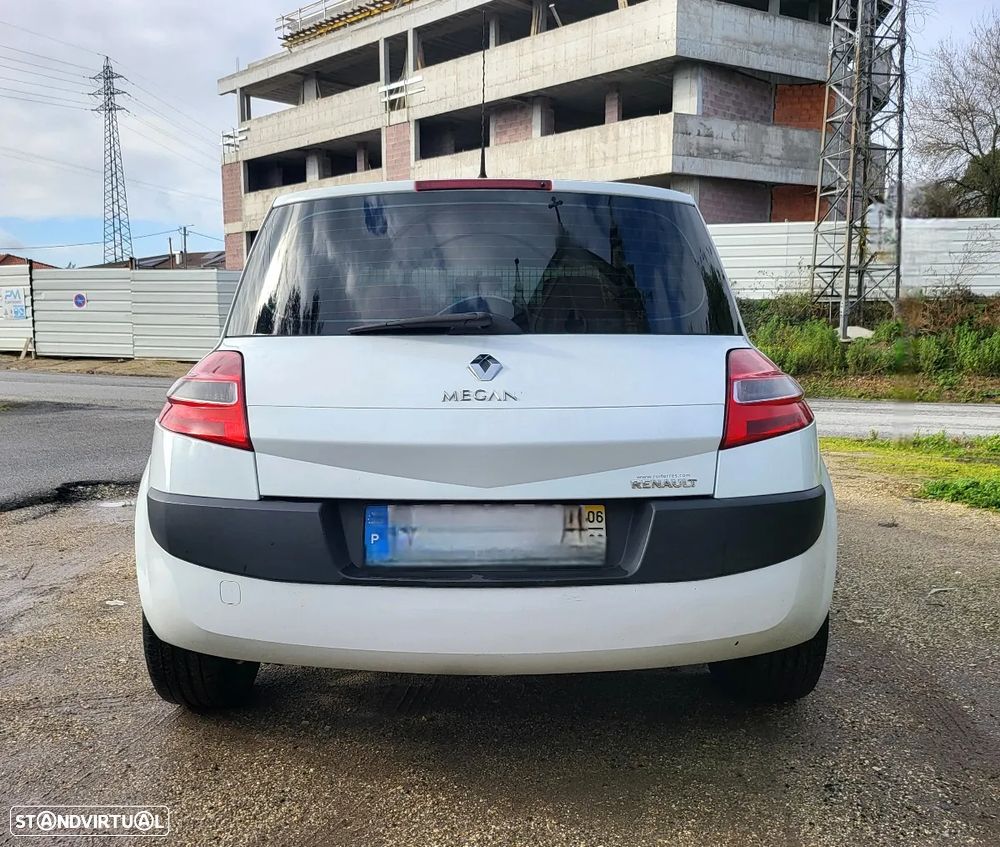 Renault Mégane 1.5 Dci - 5