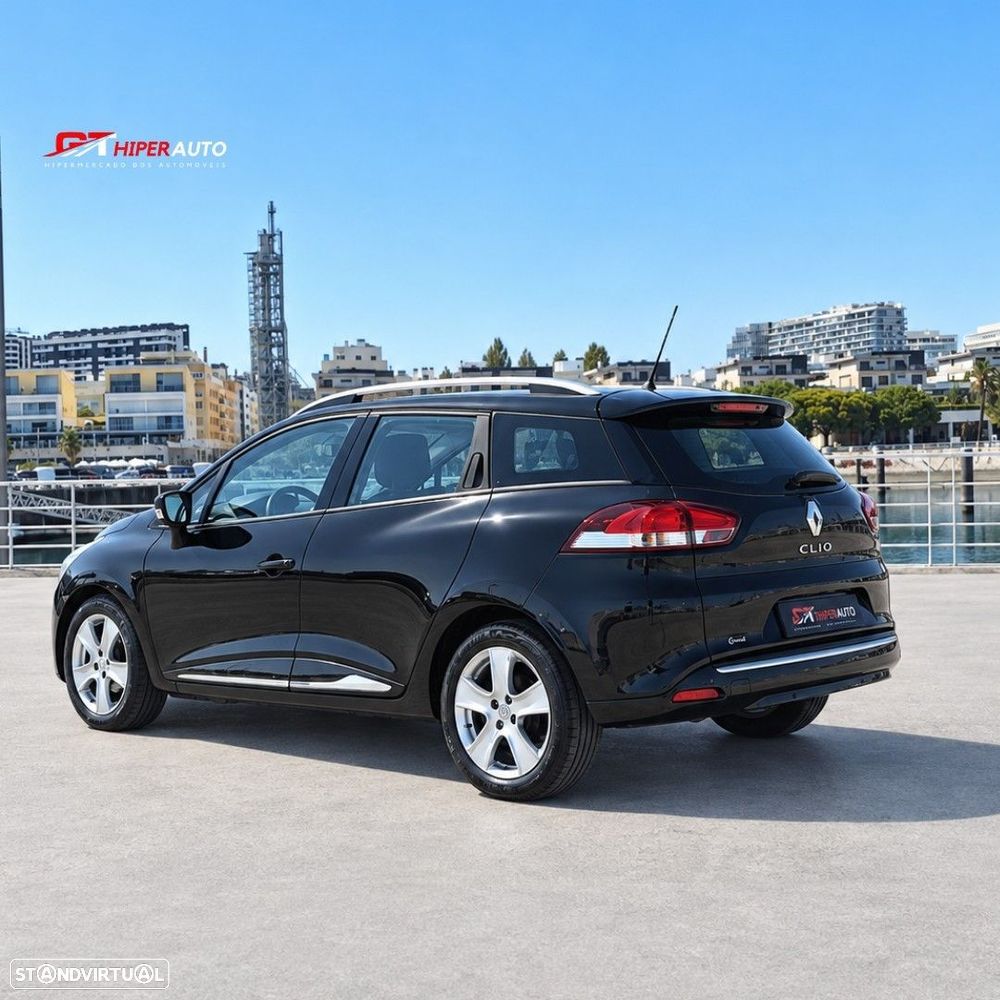 Renault Clio Break 1.5 dCi Dynamique S - 4
