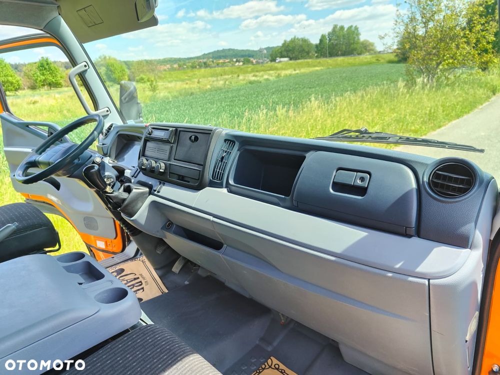 Mitsubishi Fuso Canter - 22