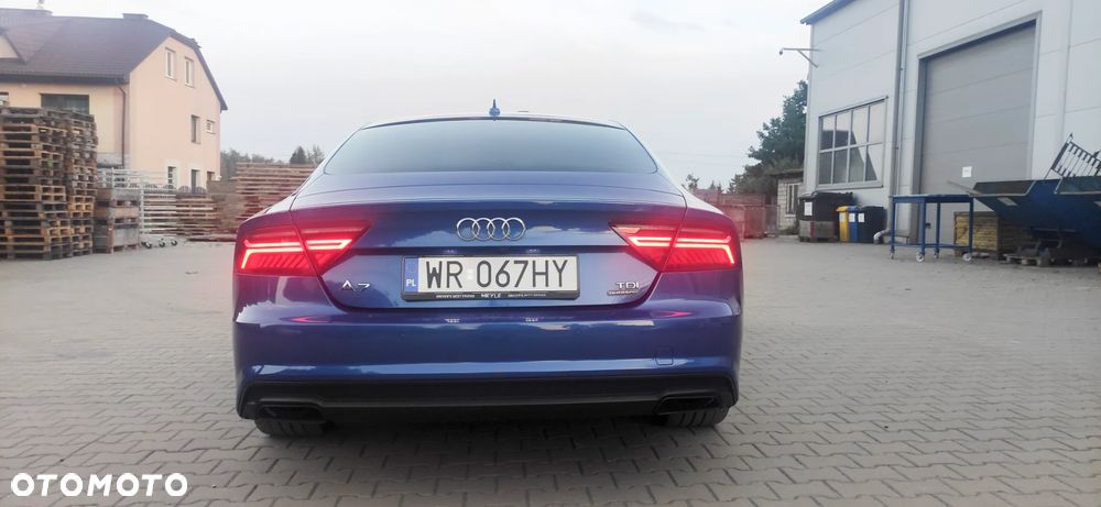 Audi A7 Sportback - 13
