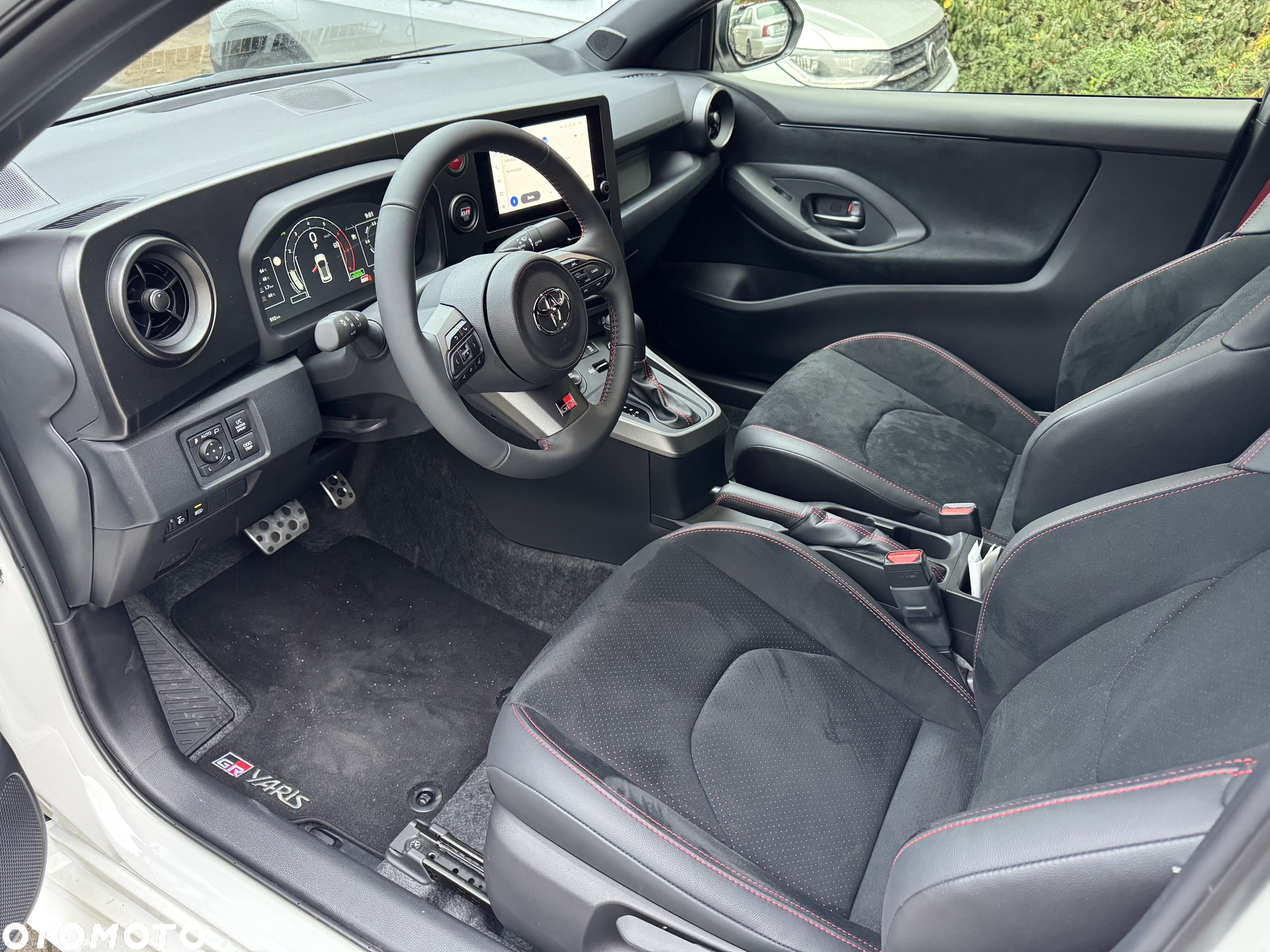 Toyota Yaris GR 1.6 Dynamic - 9