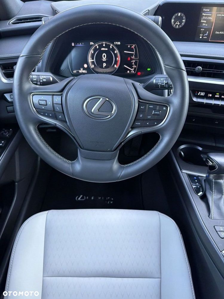 Lexus UX 200 GPF F Impression 2WD - 14