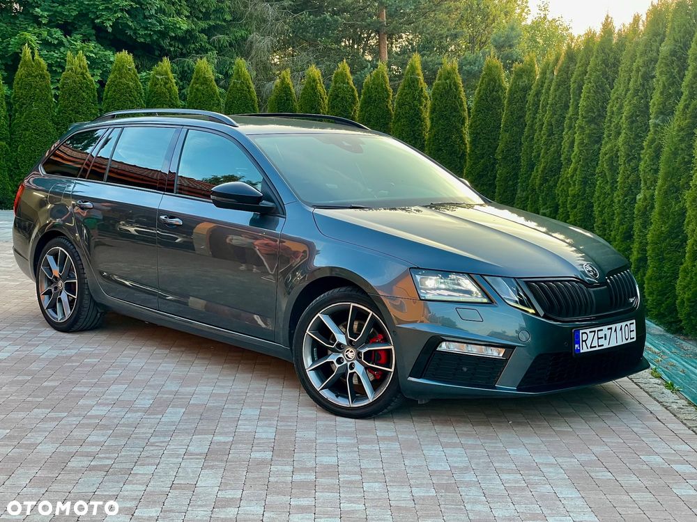 Skoda Octavia 2.0 TDI DSG RS - 3