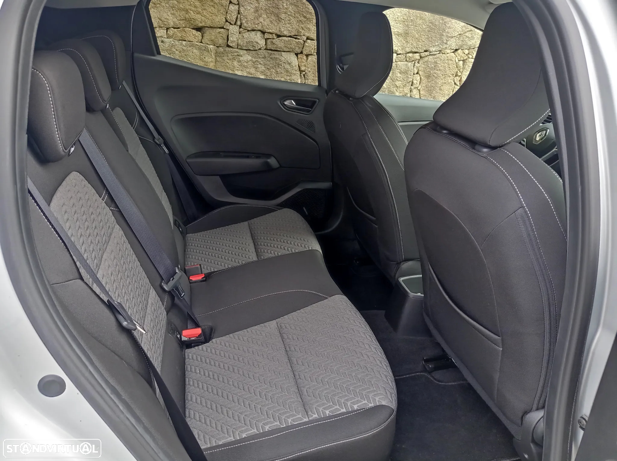 Renault Clio 1.0 TCe Evolution Bi-Fuel - 12