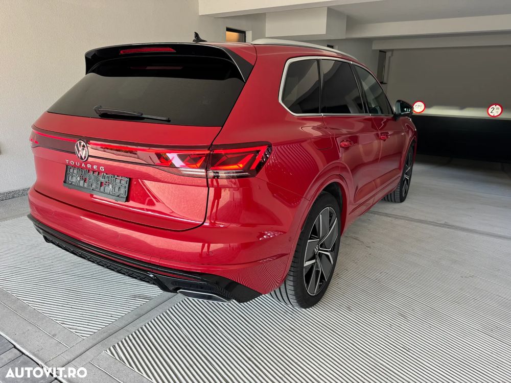 Volkswagen Touareg V6 TDI 4MOTION R-Line - 24