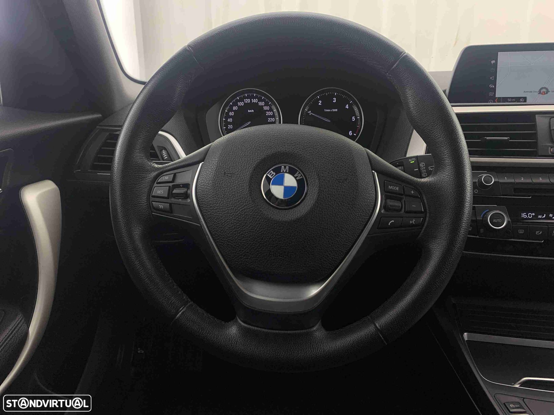 BMW 116 d Advantage Auto - 12