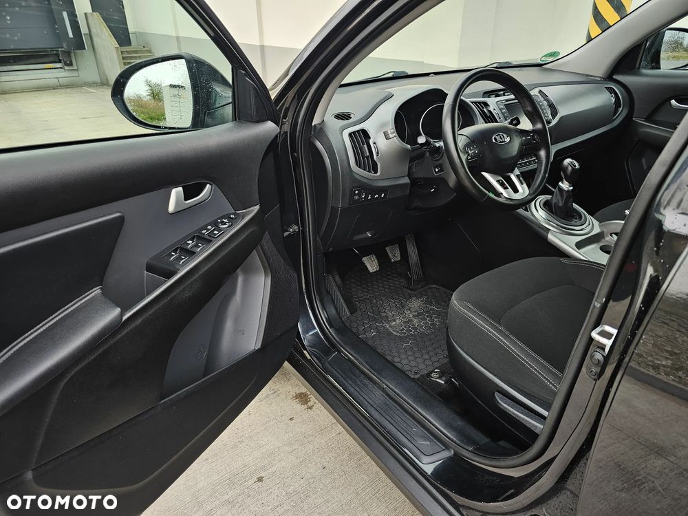 Kia Sportage 2,0 CRDI AWD Vision - 13