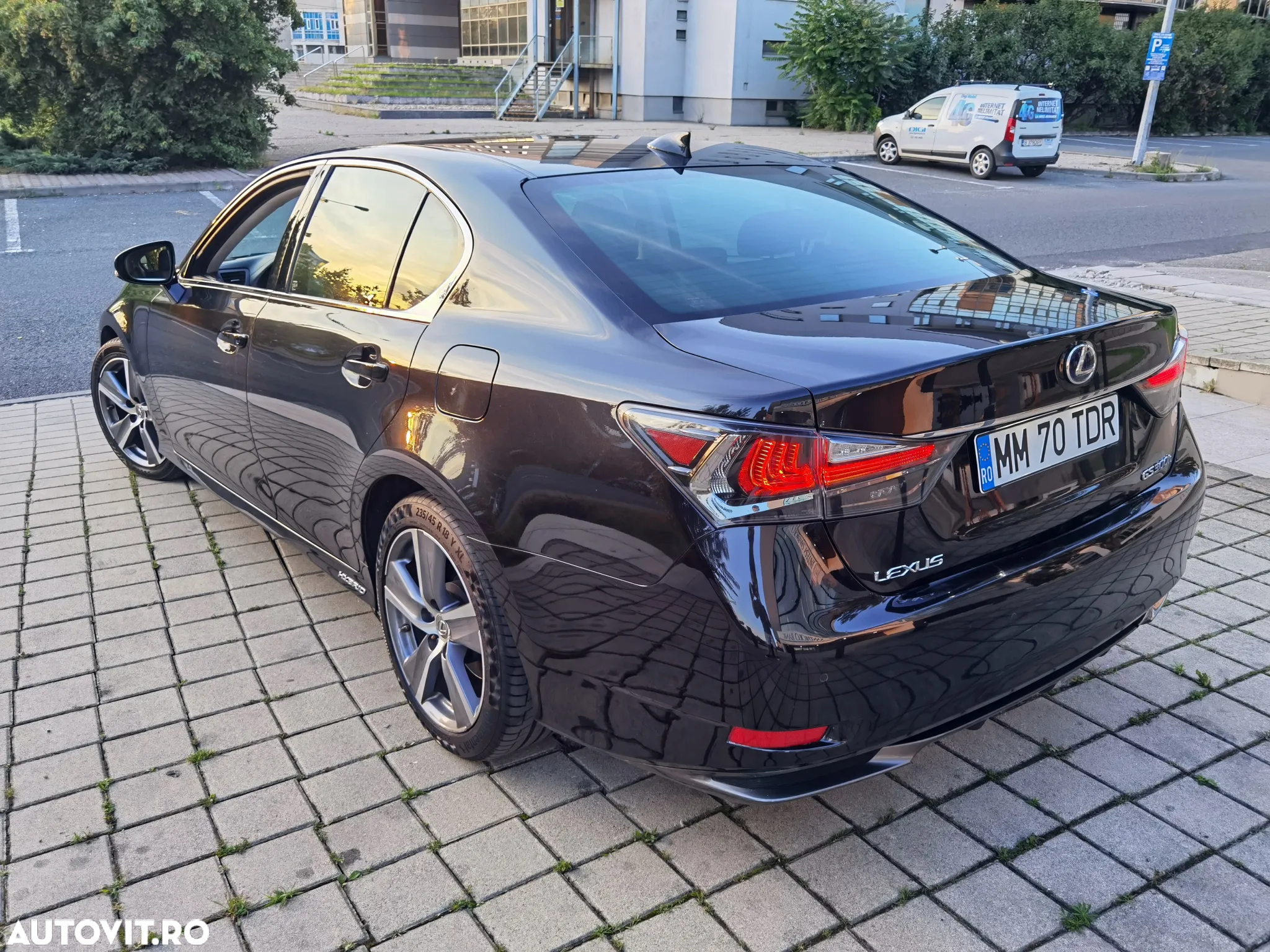 Lexus Seria GS 300h Executive Plus - 3