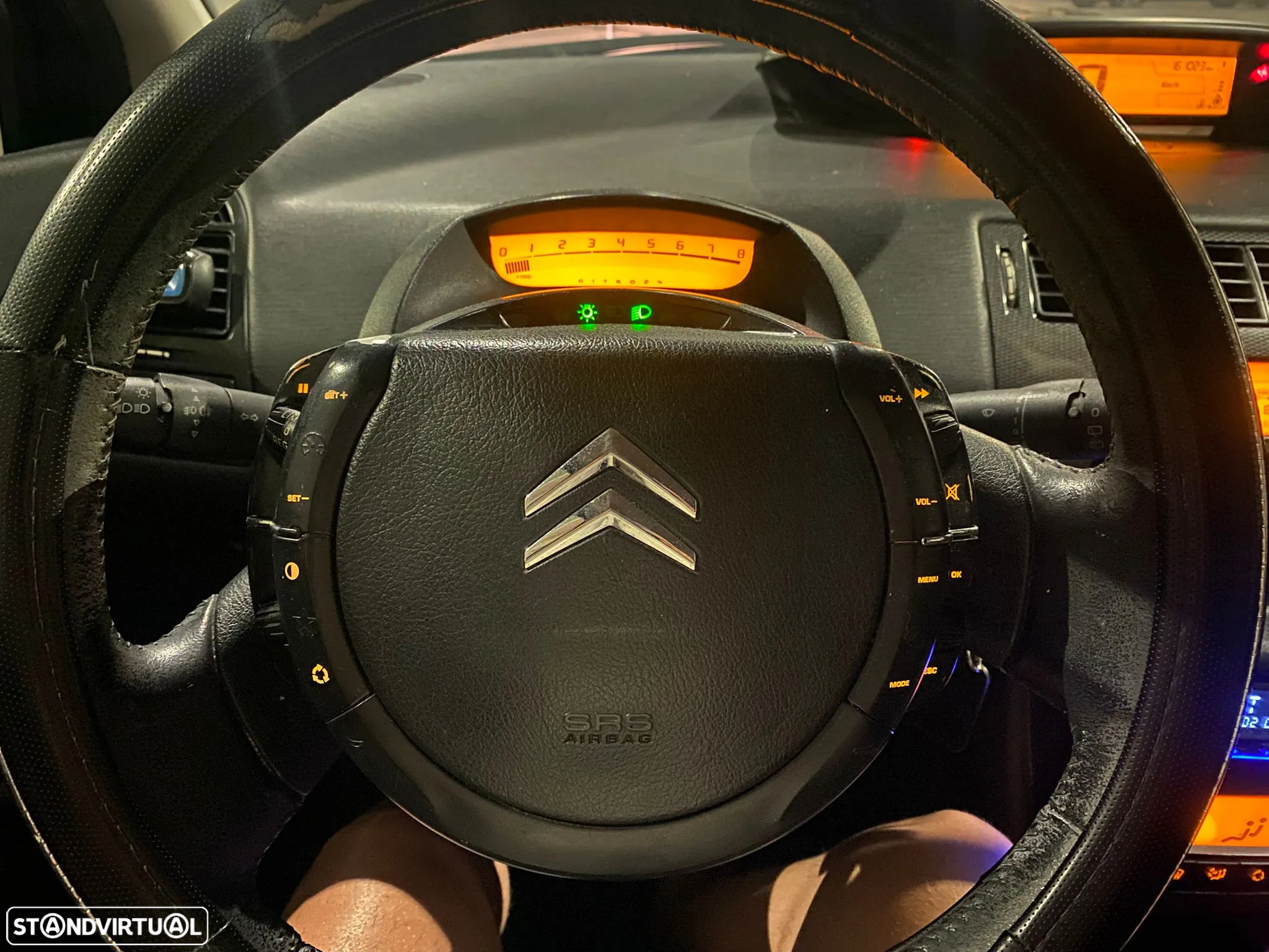 Citroën C4 1.4 16V SX - 22