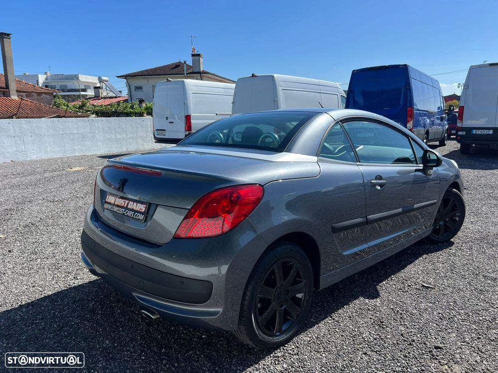 Peugeot 207 CC 1.6 HDi FAP Sport - 21