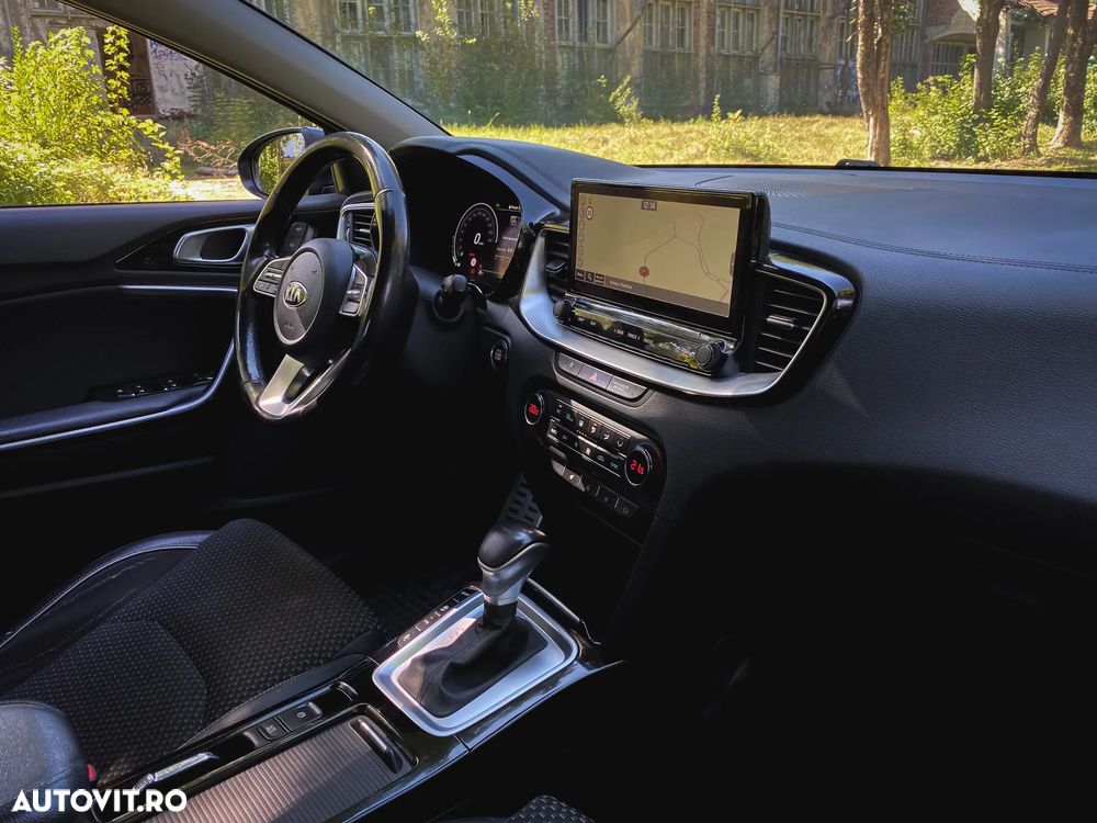Kia XCeed 1.4 T-GDI 7DCT Style+ - 21