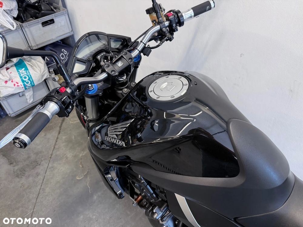 Honda CB - 20