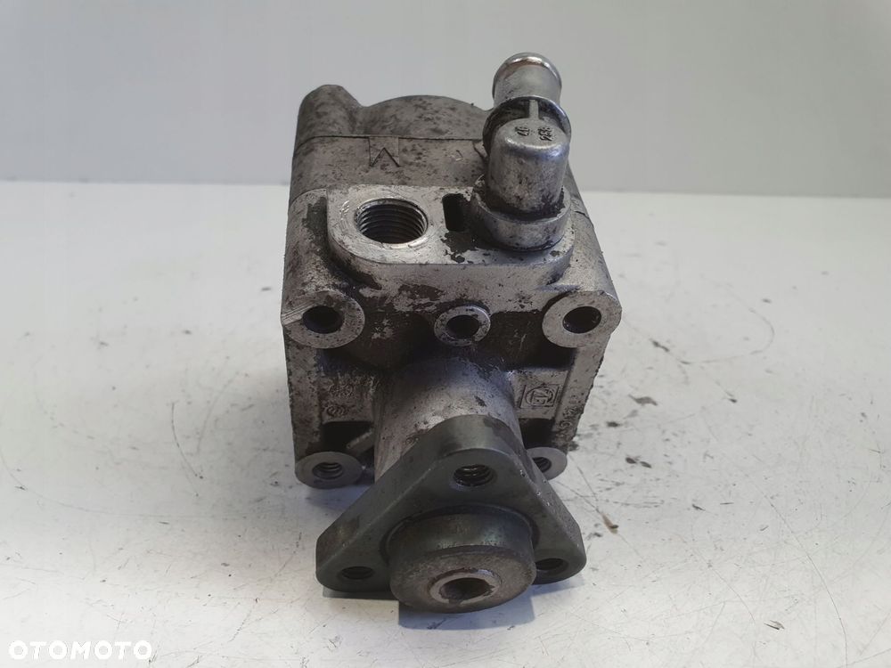 BMW E46 1.8 1.9 M43 POMPA WSPOMAGANIA oryginał - 1