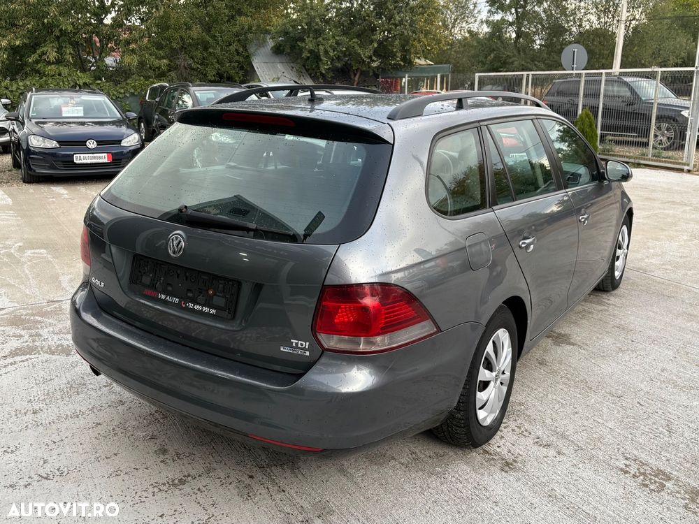 Volkswagen Golf ver-1-6-tdi-bluemotion-technology-comfortline - 4