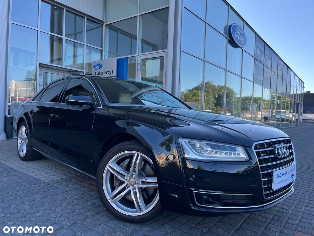 Audi A8 4.2 TDI DPF (clean diesel) quattro tiptronic - 2