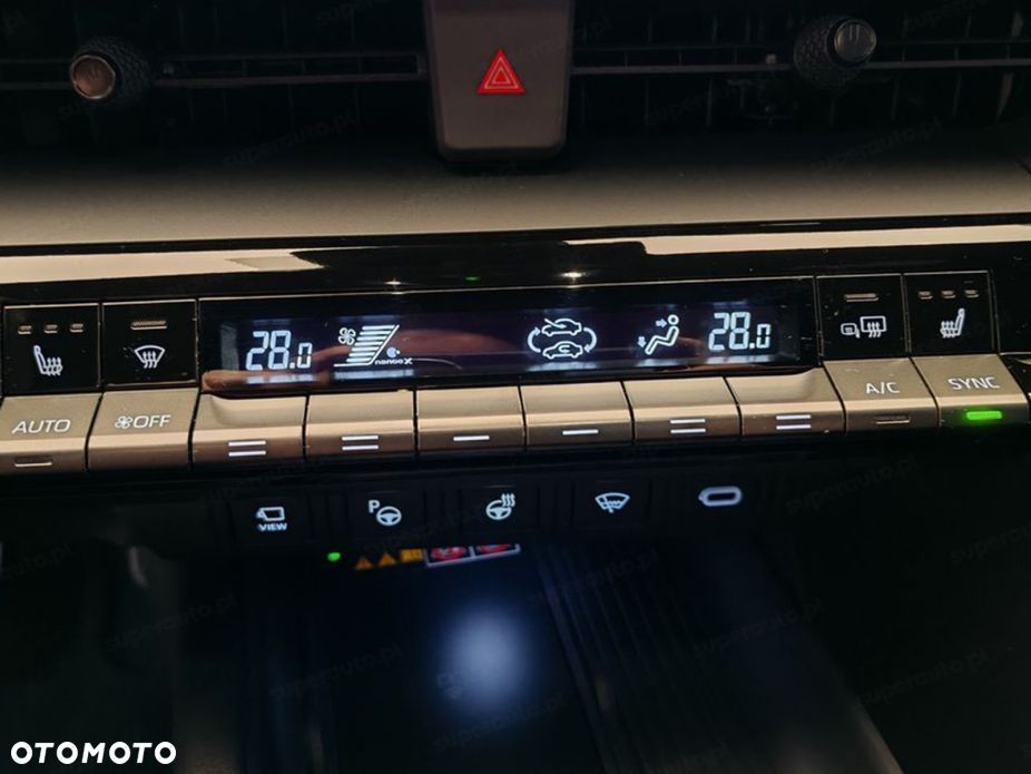 Toyota C-HR - 15