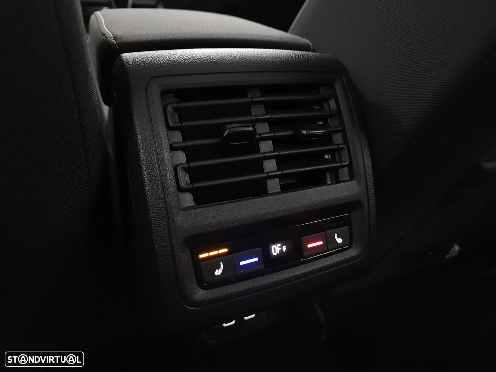 VW Golf 1.5 TSI Stream - 26