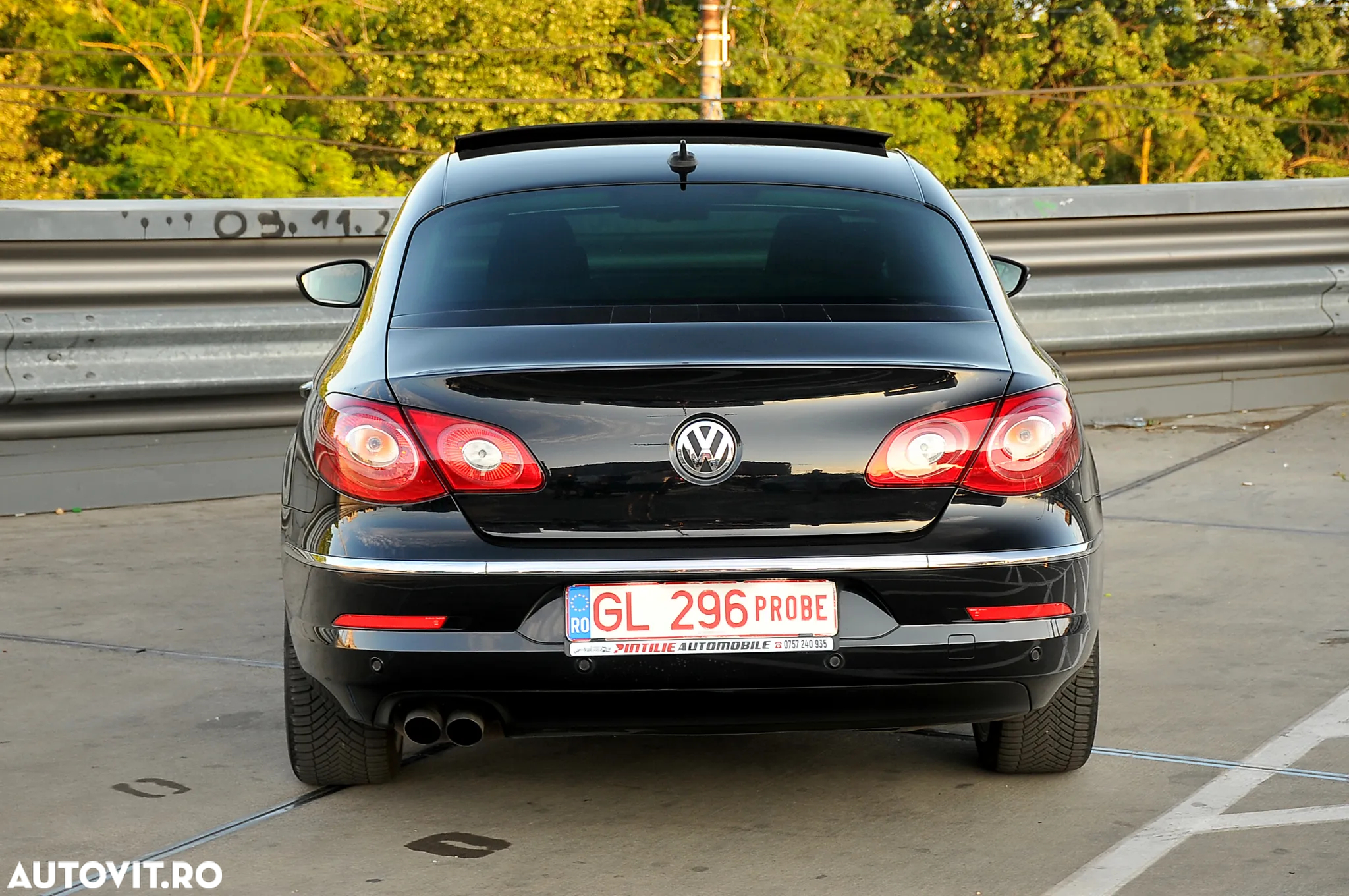 Volkswagen Passat CC 2.0 TDI BlueMotion Technology DSG Exclusive - 12