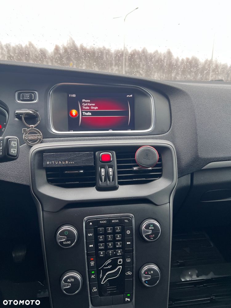 Volvo V40 D2 Drive-E R-Design Momentum - 18