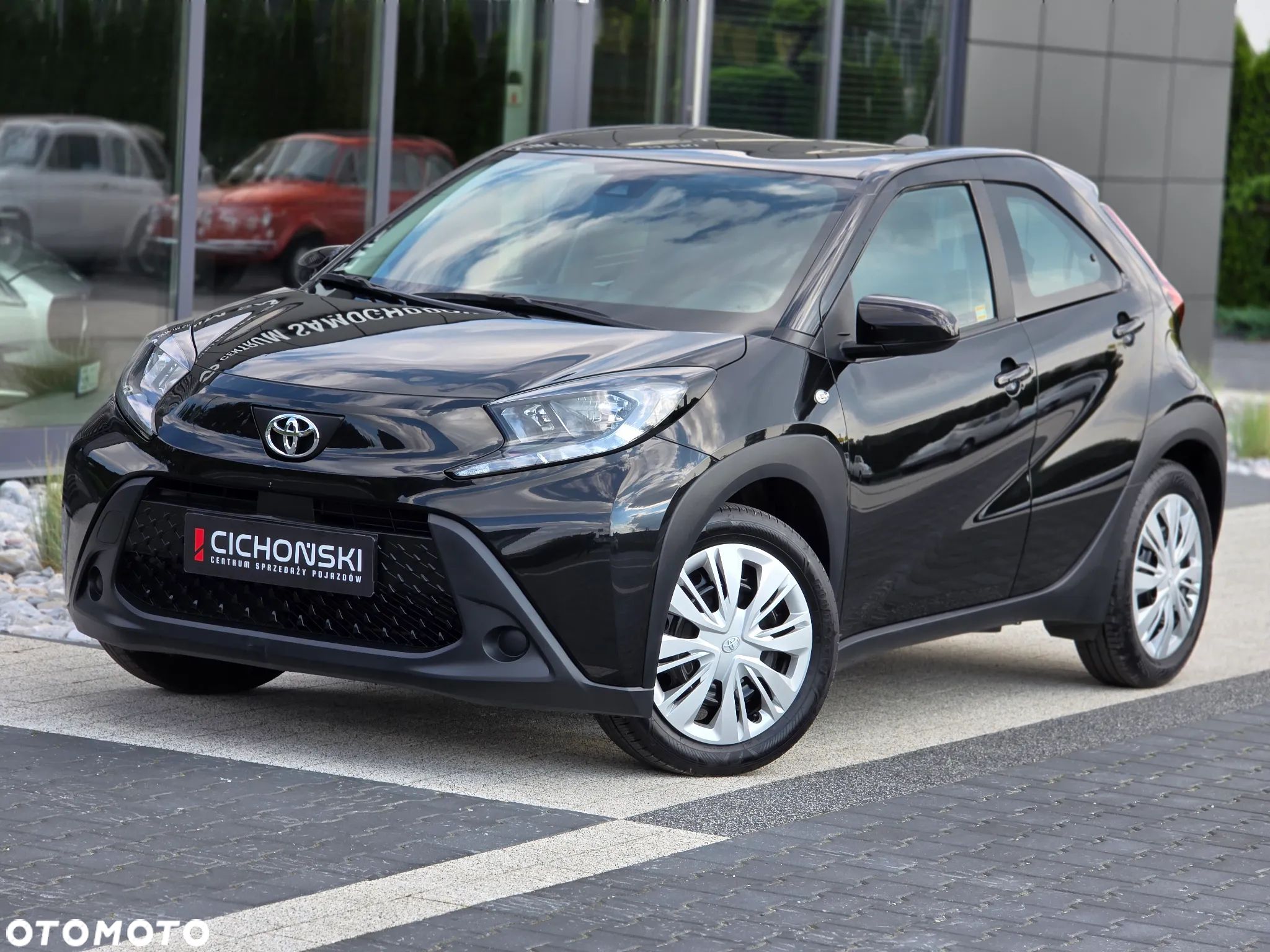 Toyota Aygo X 1.0 VVT-i Limited - 1