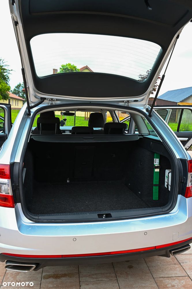 Skoda Octavia 2.0 TDI DSG Style - 14