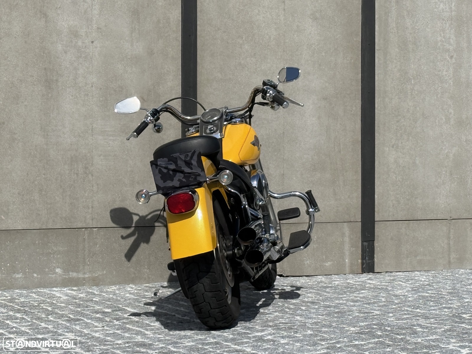 Harley-Davidson Fat Boy Fatboy FLSTF 1450 Edição Yellow Pearl - 15