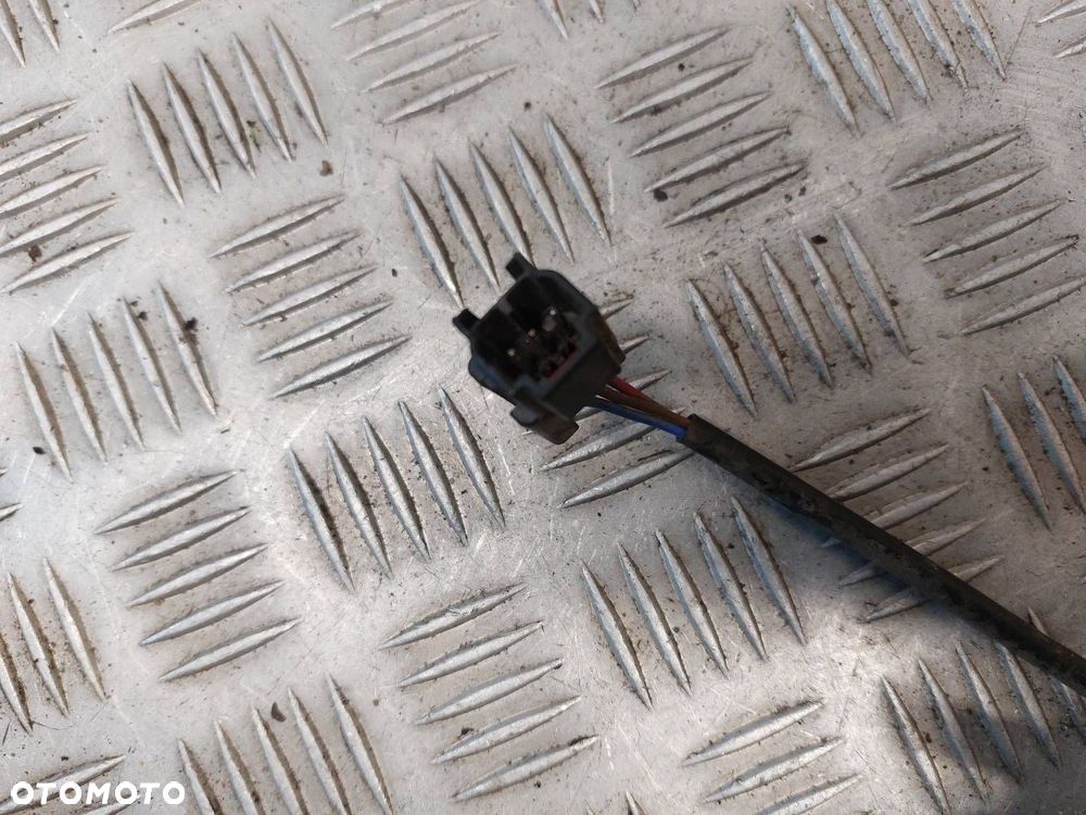 SILNICZEK WYCIERACZKI TYŁ + RAMIĘ FORD TRANSIT V - 3