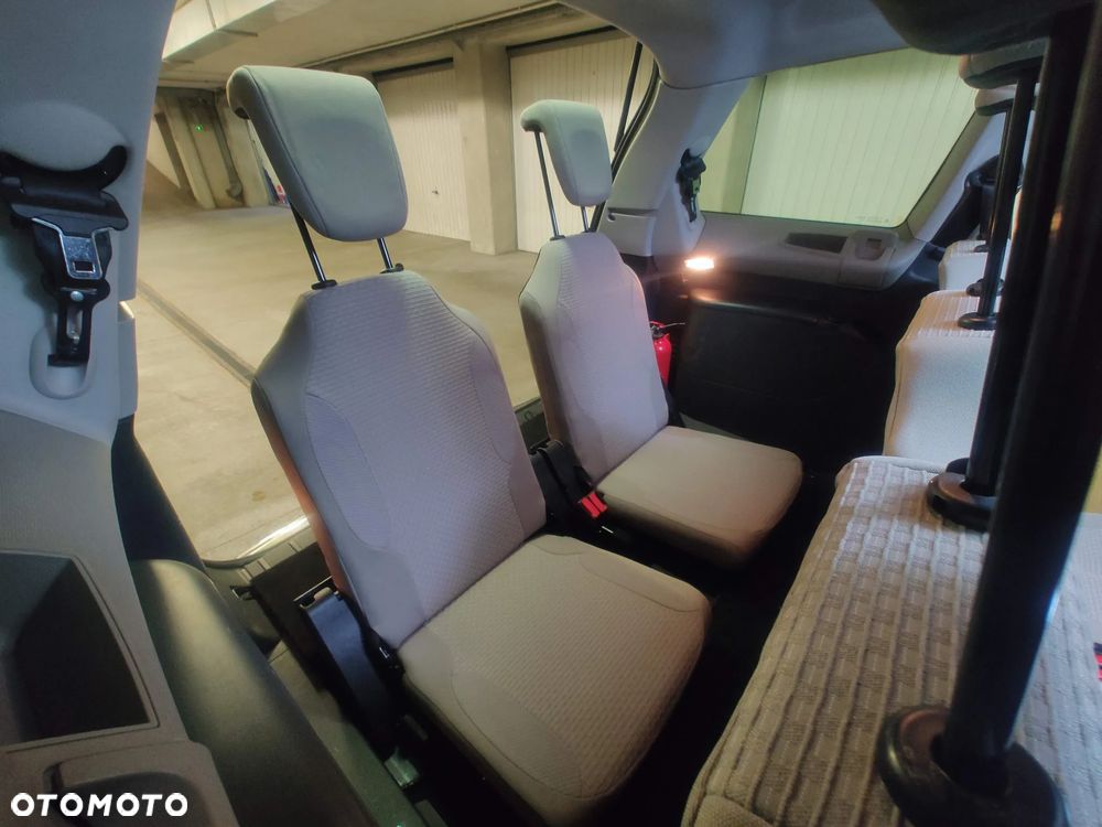 Citroën C4 Picasso - 21