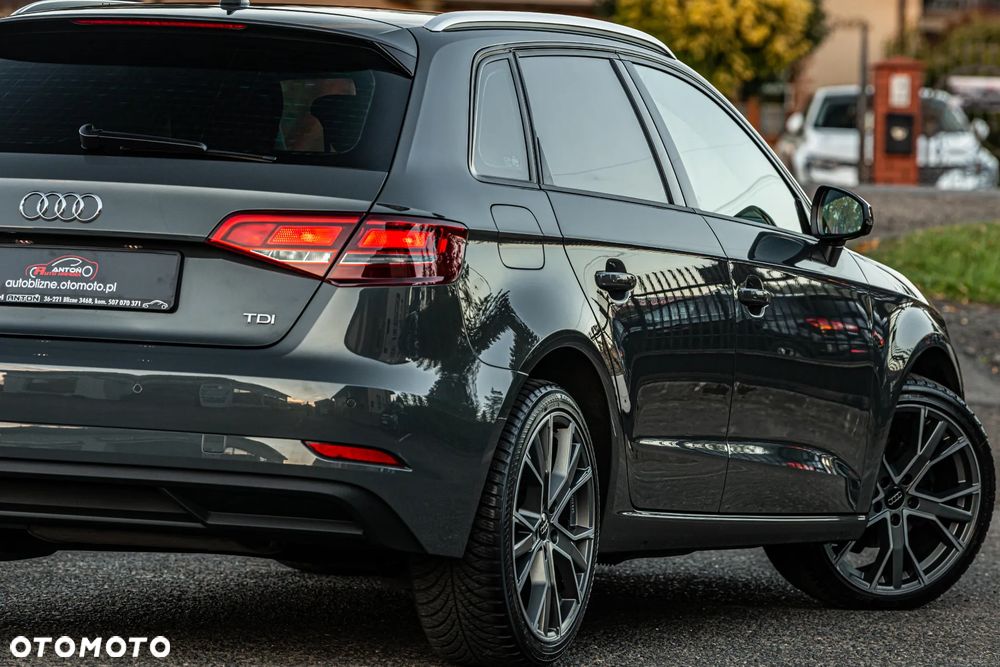 Audi A3 Sportback 1.6 TDI design - 18