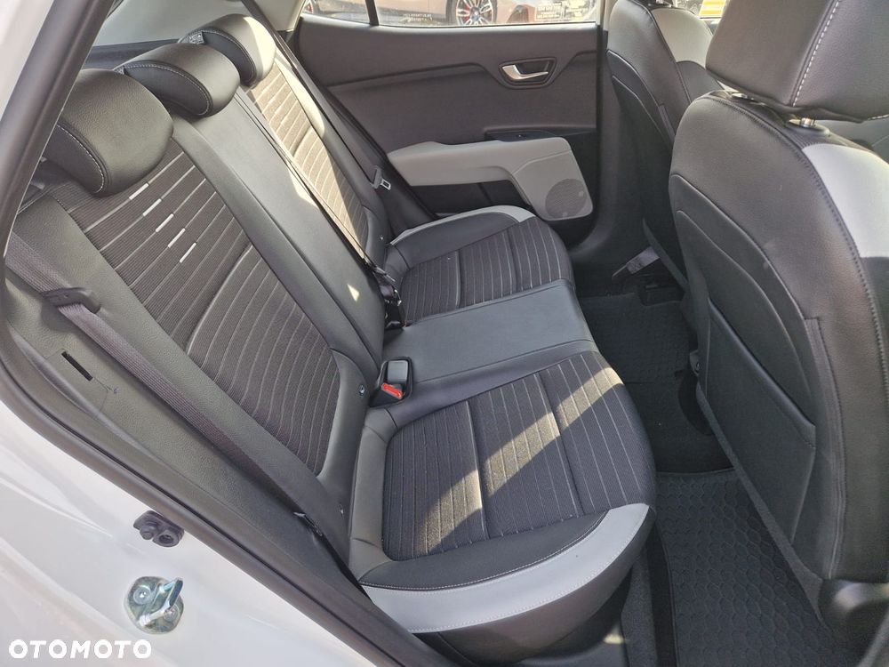 Kia Stonic 1.0 T-GDI L - 20
