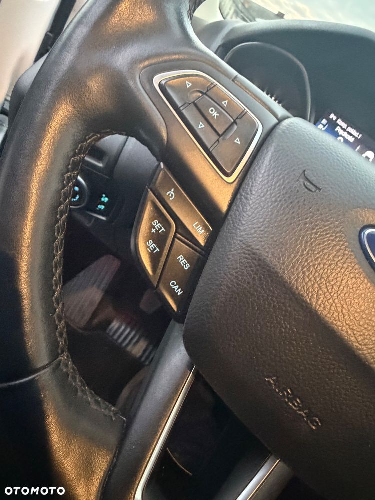 Ford Focus 1.0 EcoBoost Titanium - 31