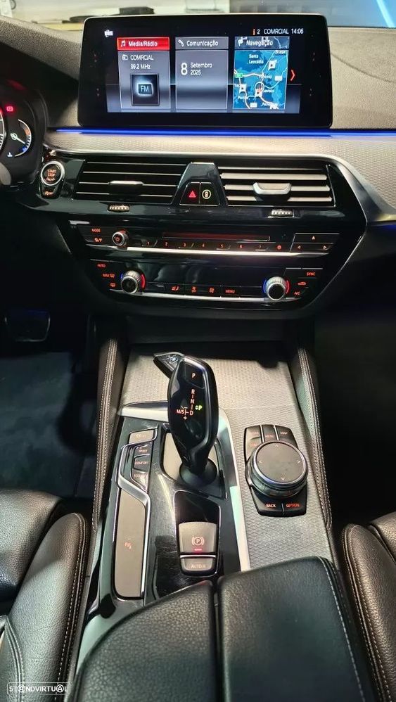 BMW 520 d xDrive Pack M Auto - 16