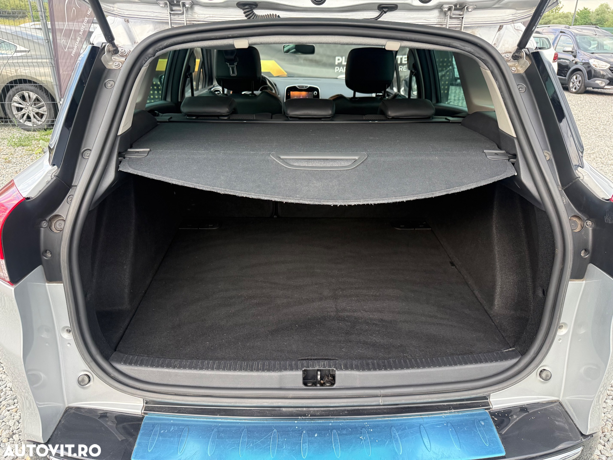 Renault Clio BLUE dCi 100 INTENS - 21