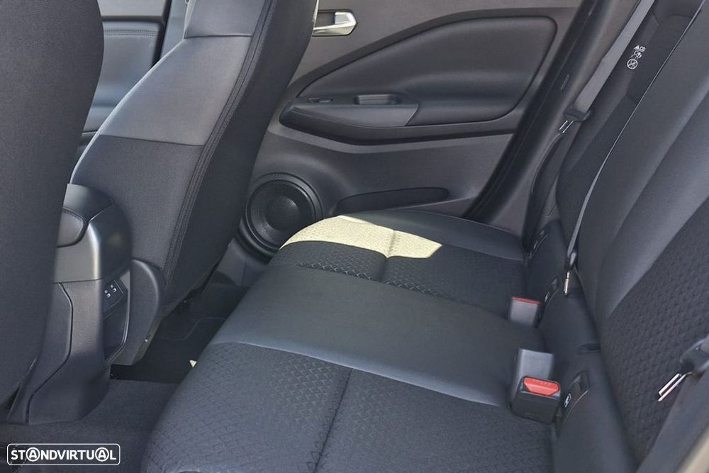 Nissan Juke 1.0 DIG-T N-Connecta Two Tone - 11