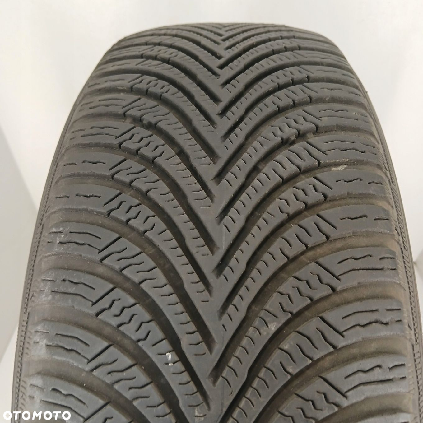 205/60R16 92H Michelin Alpin 5 85474 - 2