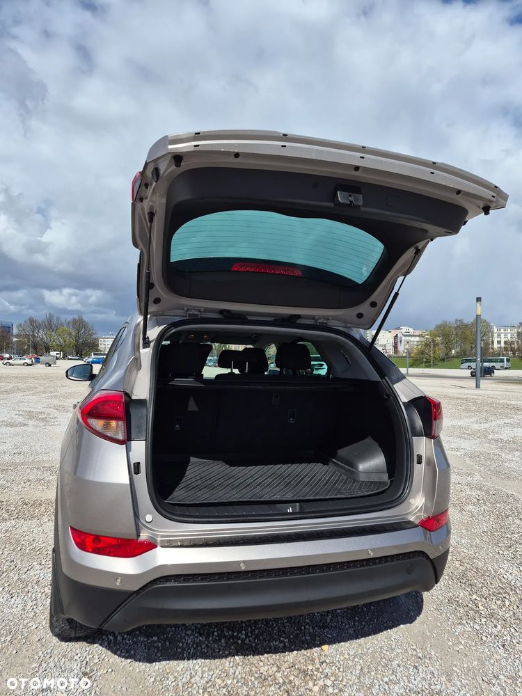 Hyundai Tucson - 11