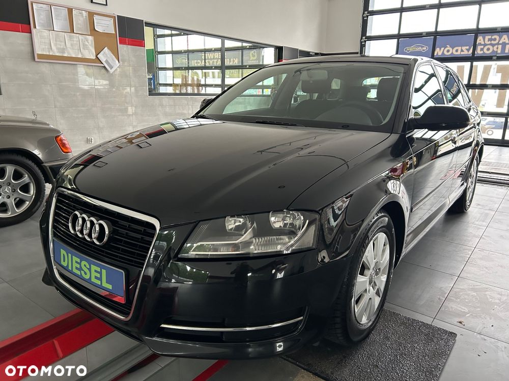 Audi A3 1.6 TDI Ambiente - 1