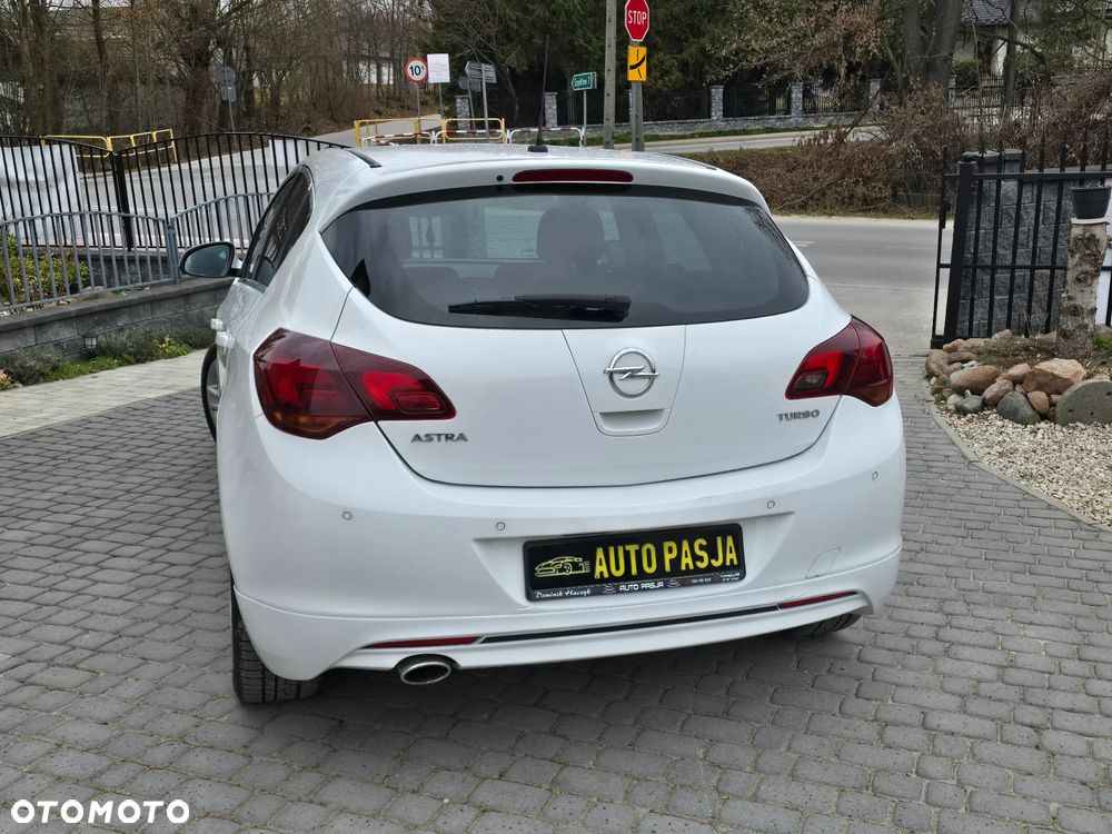 Opel Astra 1.4 Turbo - 14