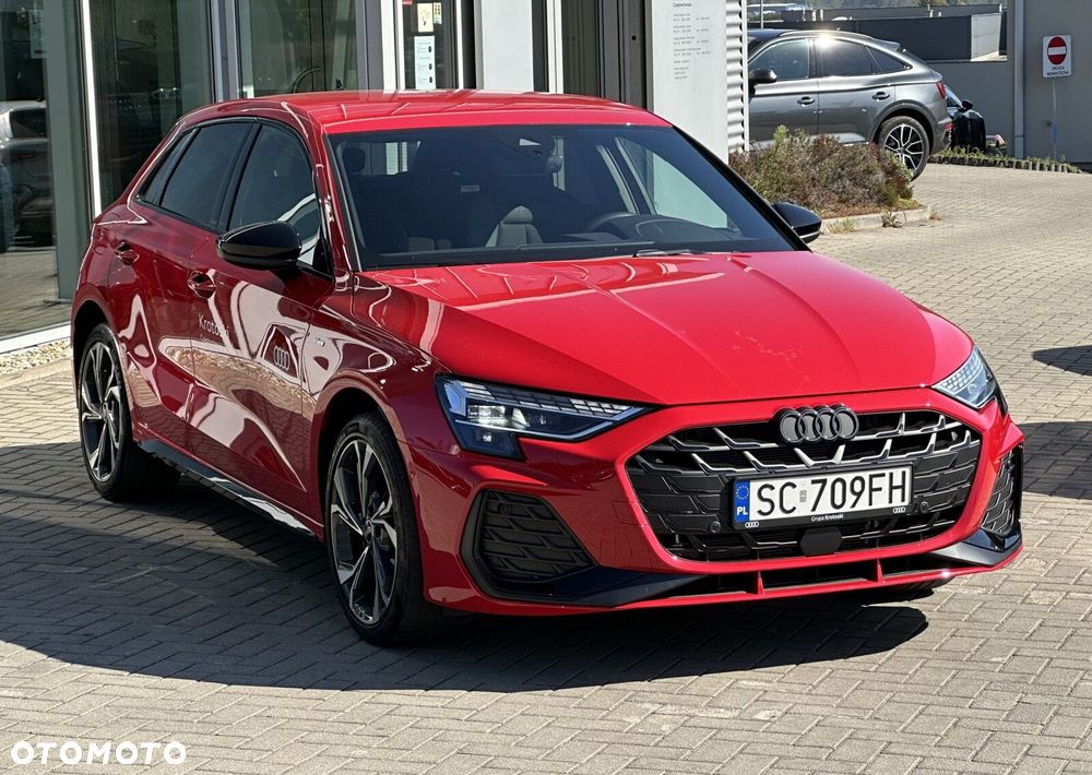 Audi A3 Sportback - 3