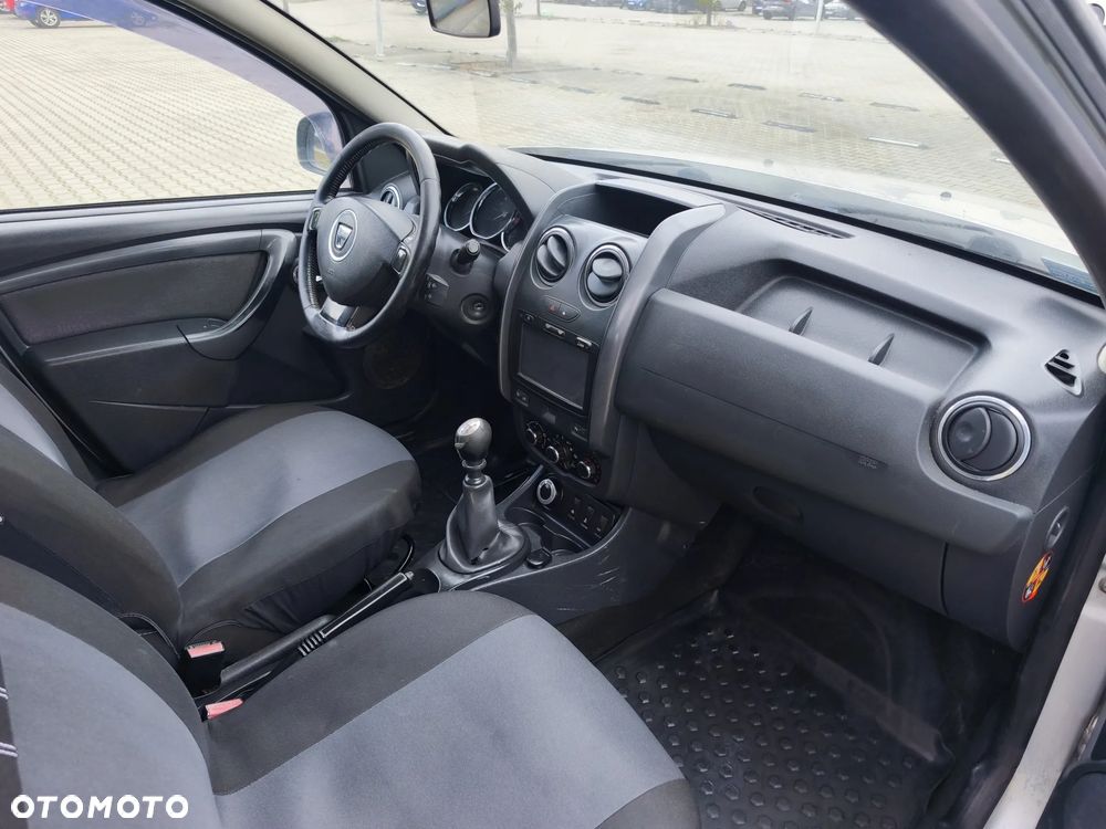 Dacia Duster 1.5 dCi Laureate 4x4 S&S EU6 - 13