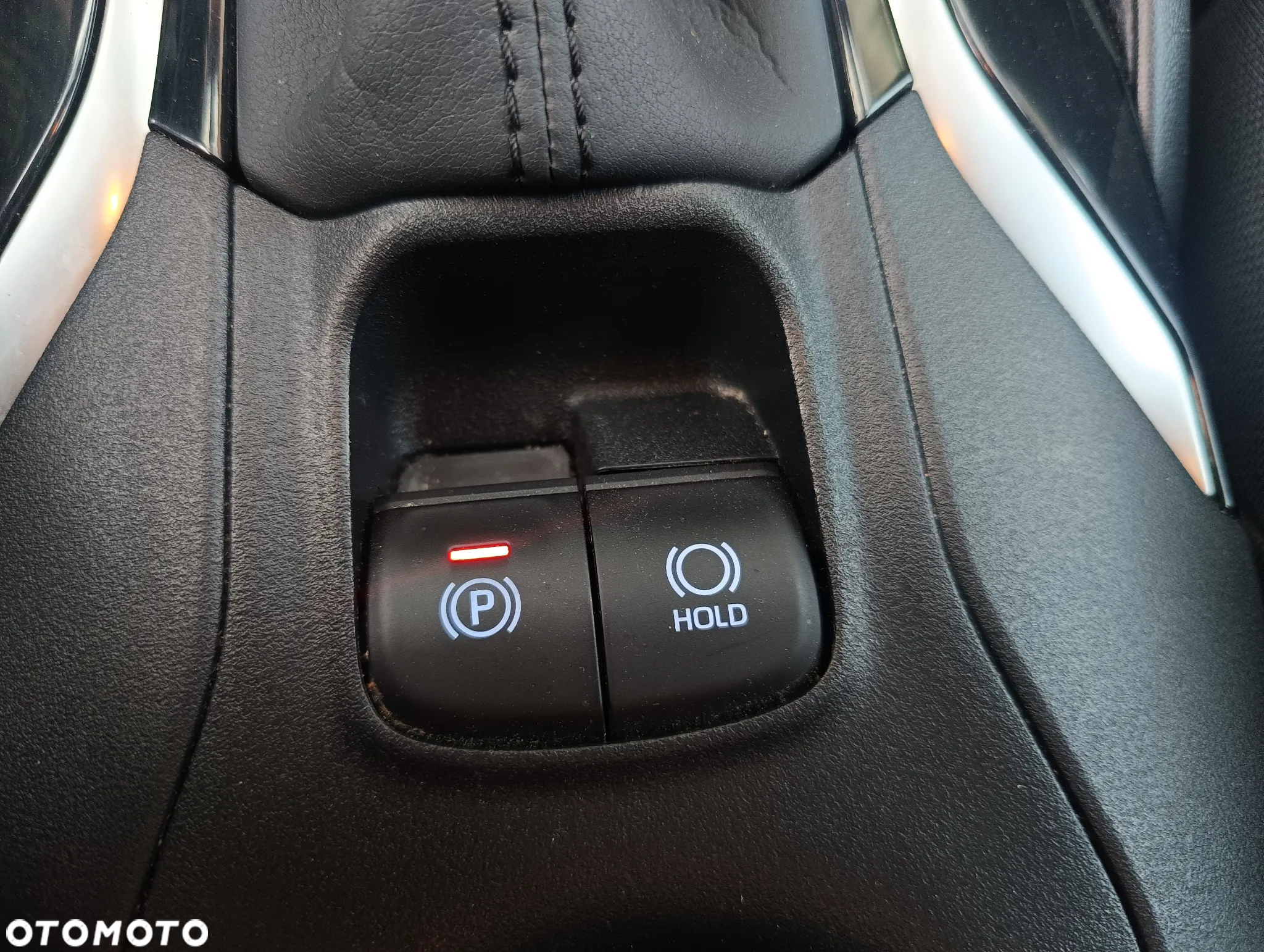 Toyota Corolla - 30